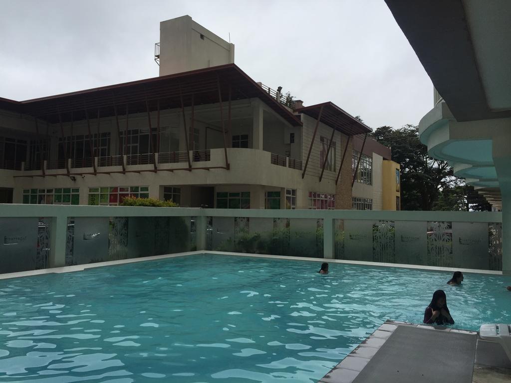 Blissful Hill Tagaytay Condotel With Netflix * Tagaytay City