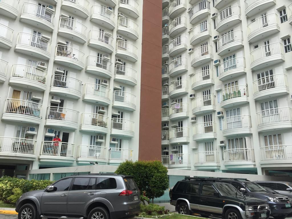 Apartment Blissful Hill Tagaytay Condotel With Netflix *